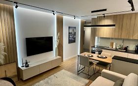 Luxury 2-room apartment in Praga-Północ Port Praski